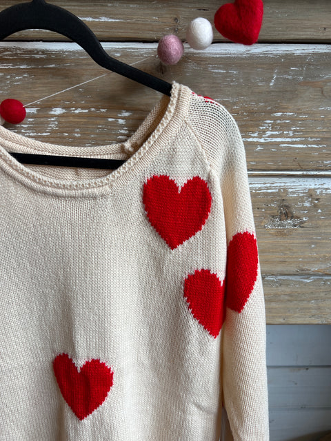 Hearted Pullover - White/Red