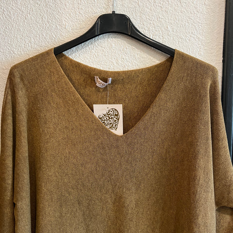 Karamel Cashmere Blend Sweater