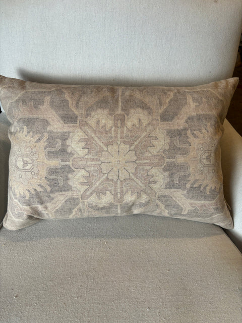 Mira Vintage Pillow