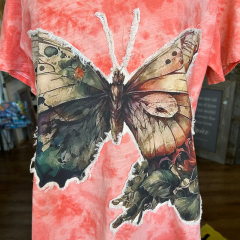 Flutter Away Tee
