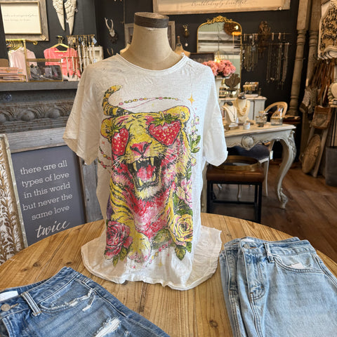 Tigers Love Tee