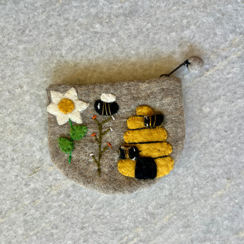 Felt Bee Pouch