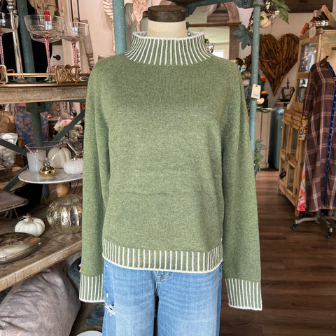Piano Neck Sweater - Green