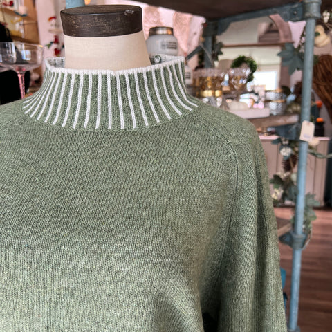 Piano Neck Sweater - Green