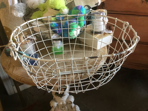 Oval Wire Basket