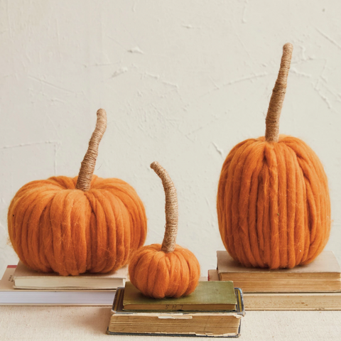 Wool 14"H Pumpkin with Jute Stem