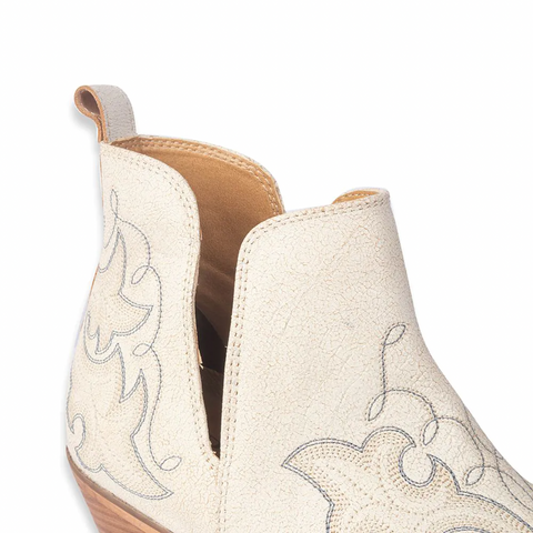 La Ponderosa Booties in Ivory