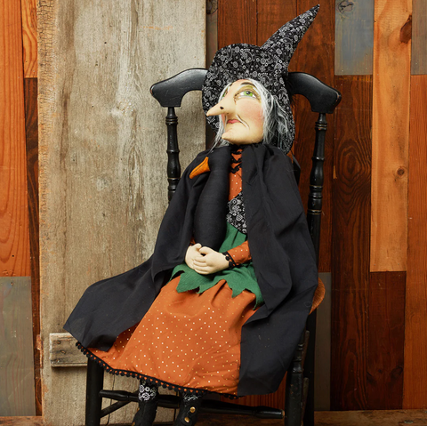 Prue Sorceress Figure