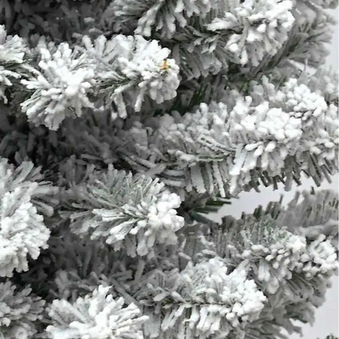 Baraboo Flocked 6.5FT Tree