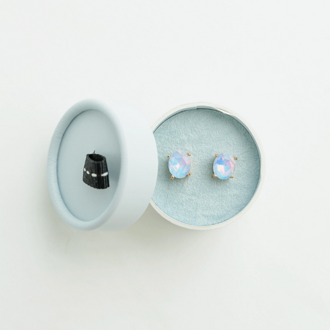 Lize Stud Earrings